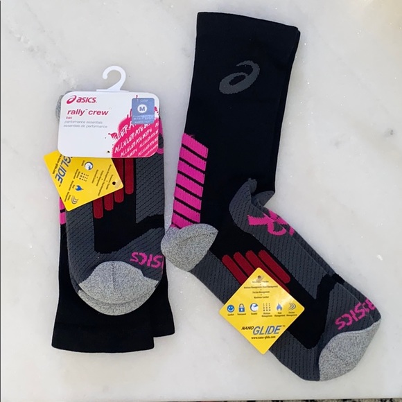 🆕 ASICS Unisex Pink Ribbon Rally Crew 2 Pairs - Picture 3 of 5